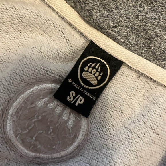 Muskoka bear wear quarter zip - Picture 3 of 3